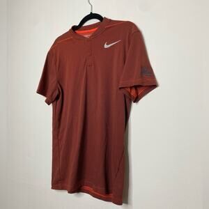 Men’s Nike Golf Shirt - Medium - Excellent Condition